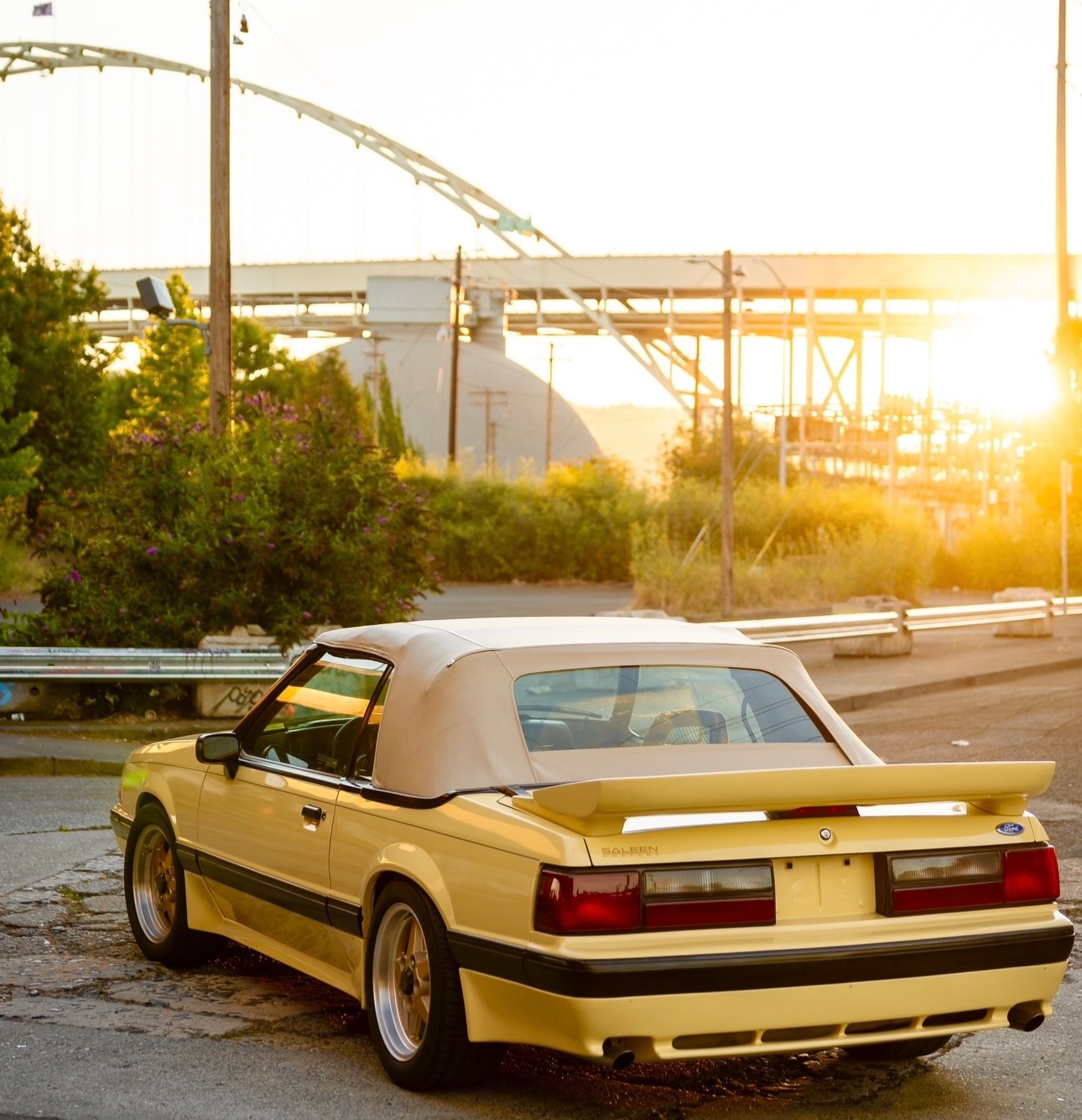 Ford-Mustang-1989-Convertible-1