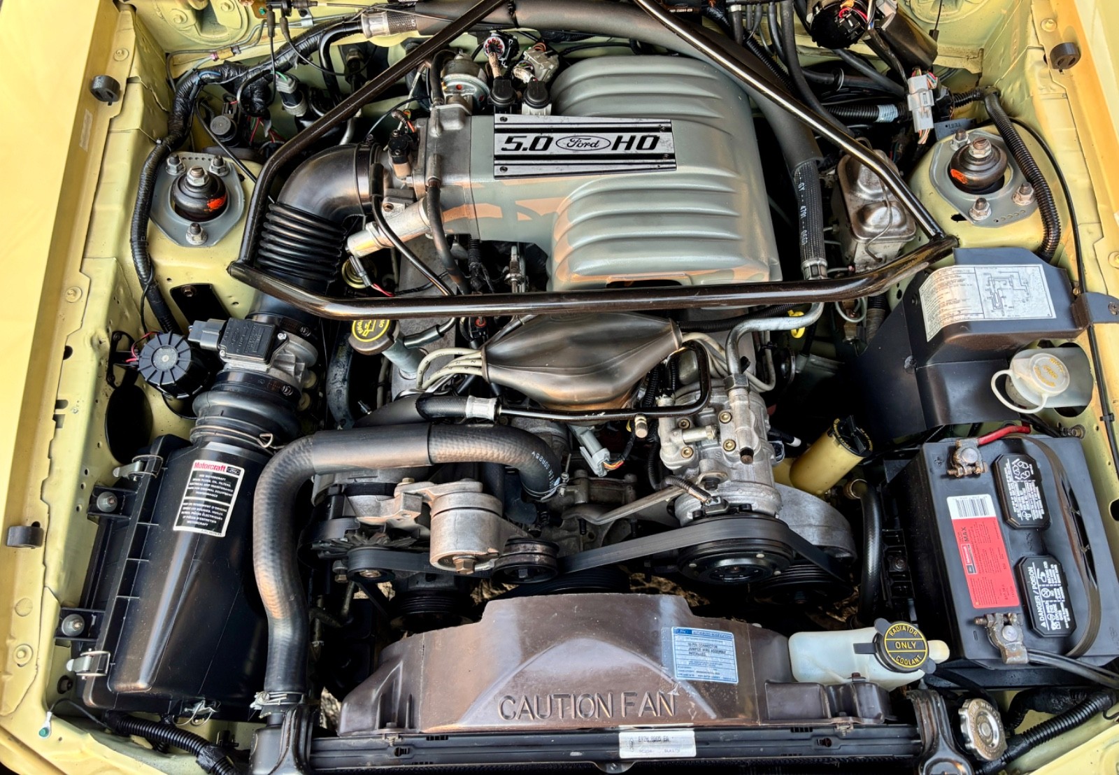 Ford-Mustang-1989-Convertible-12