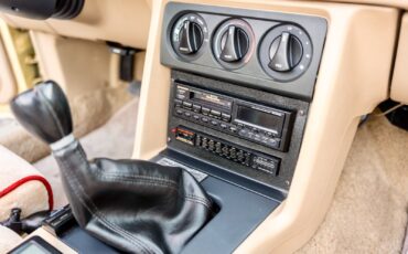 Ford-Mustang-1989-Convertible-26