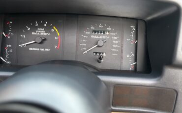 Ford-Mustang-1989-Convertible-31