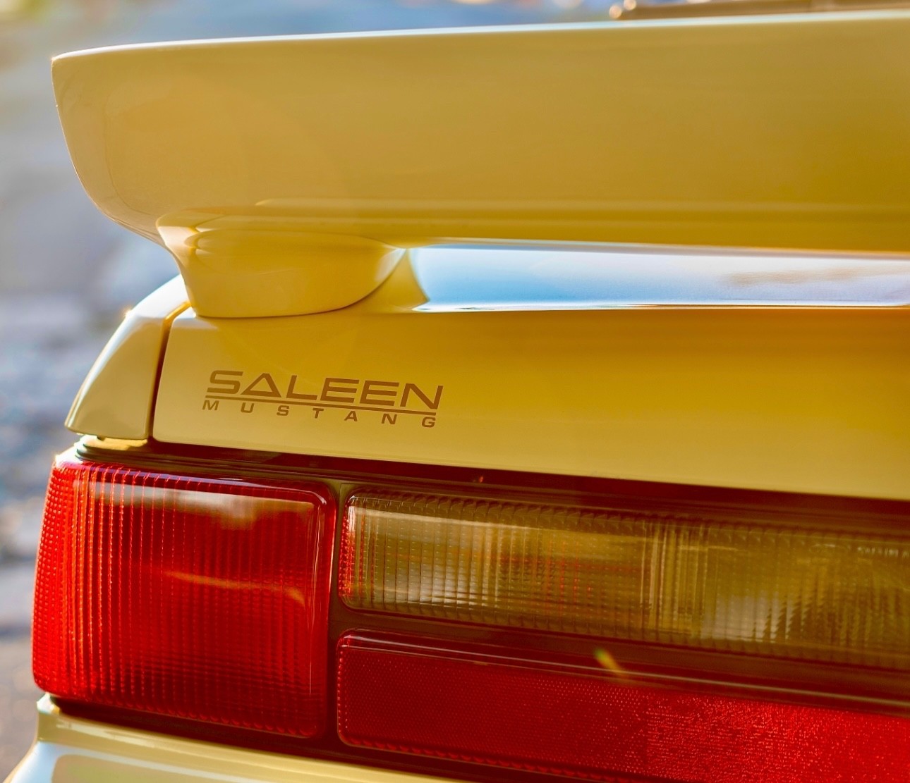 Ford-Mustang-1989-Convertible-4