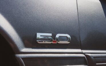 Ford-Mustang-1989-Hatchback-18