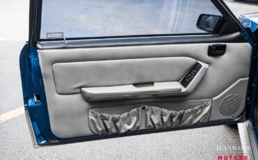 Ford-Mustang-1990-Hatchback-16
