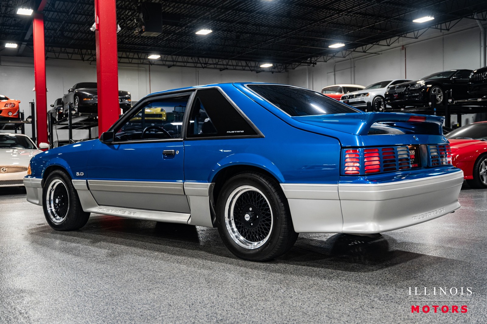Ford-Mustang-1990-Hatchback-2