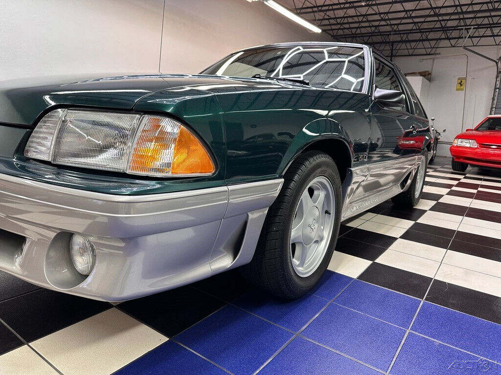 Ford-Mustang-1992-Hatchback-16