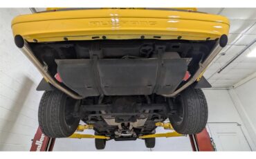 Ford-Mustang-1993-Canary-Yellow-Black-24