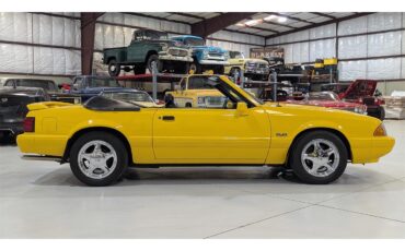 Ford-Mustang-1993-Canary-Yellow-Black-27