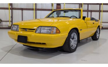 Ford-Mustang-1993-Canary-Yellow-Black-4