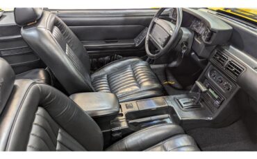 Ford-Mustang-1993-Canary-Yellow-Black-43