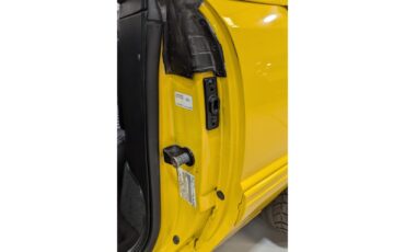 Ford-Mustang-1993-Canary-Yellow-Black-49