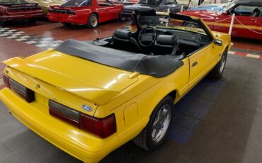 Ford-Mustang-1993-Convertible-10