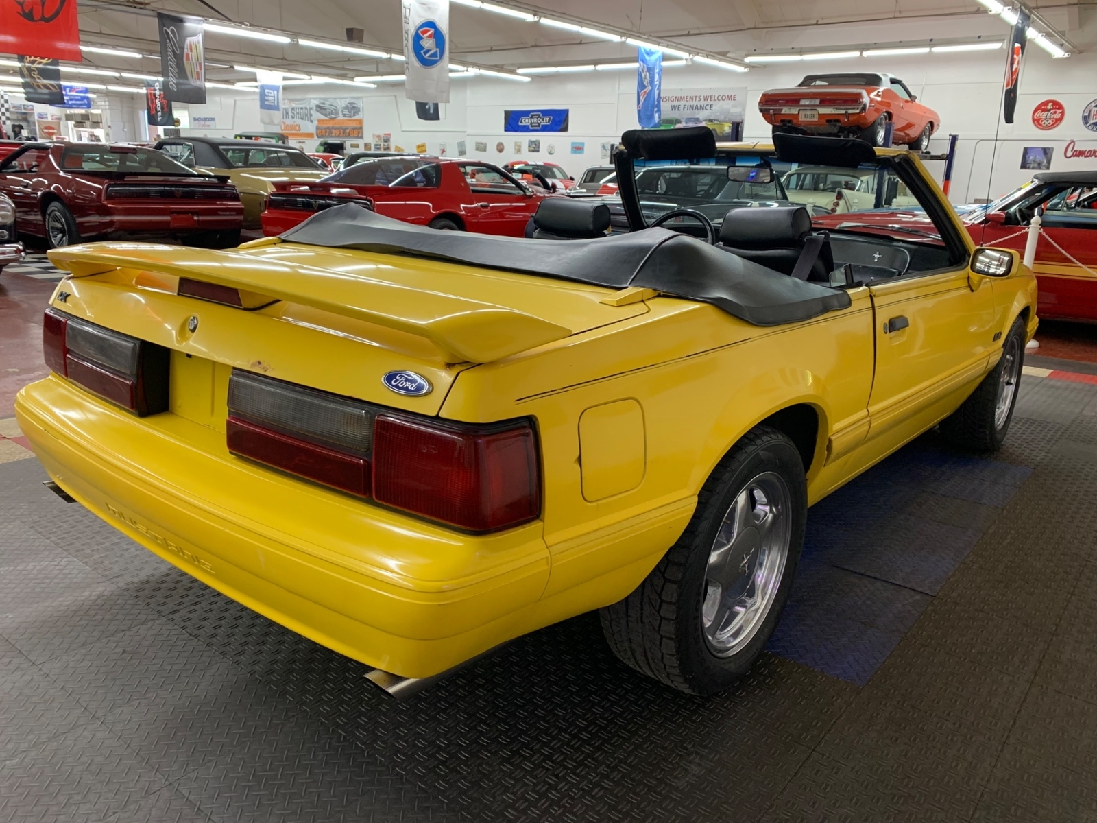 Ford-Mustang-1993-Convertible-11