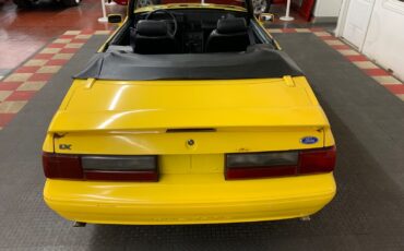 Ford-Mustang-1993-Convertible-13
