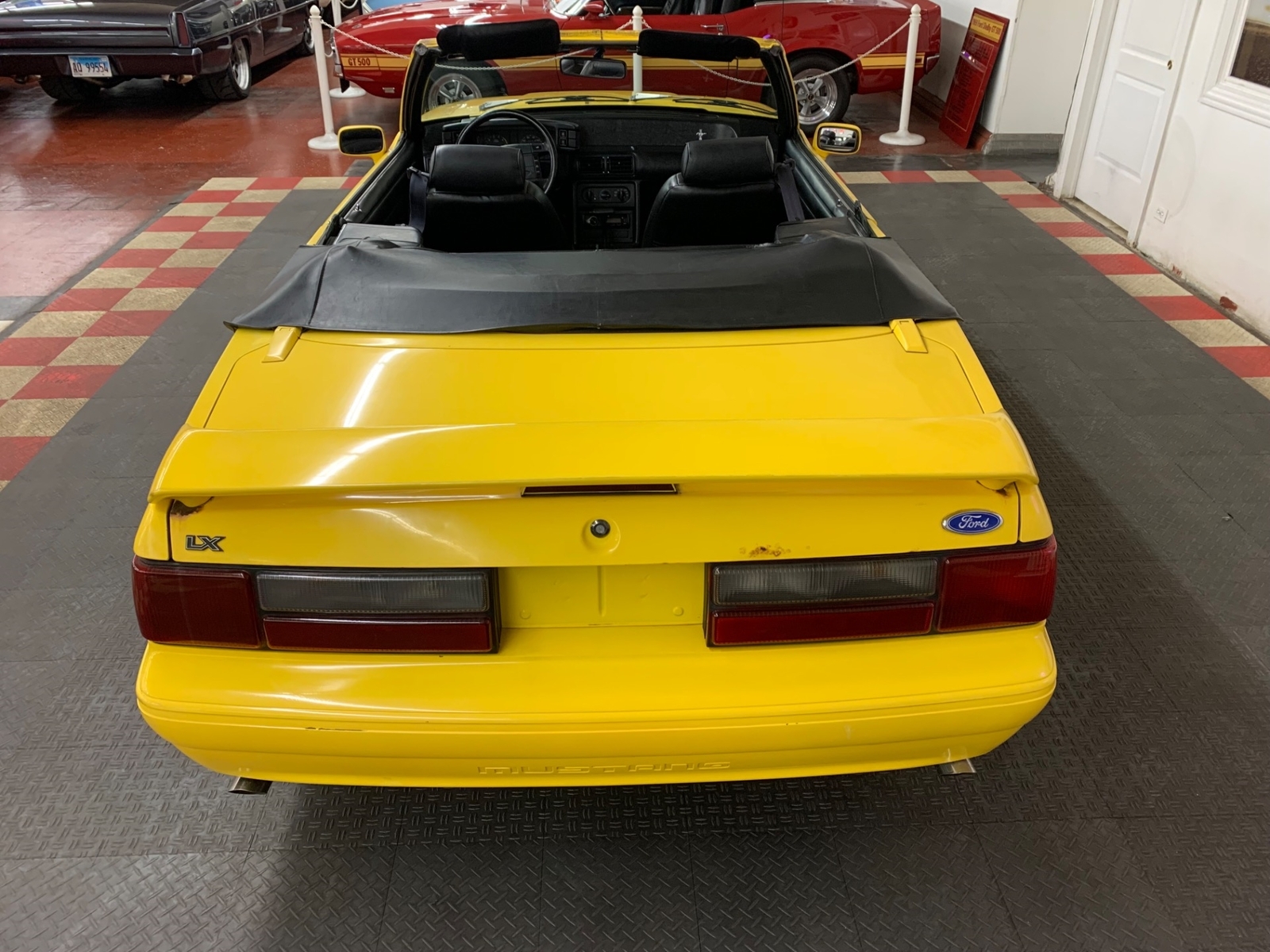 Ford-Mustang-1993-Convertible-13