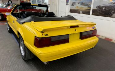 Ford-Mustang-1993-Convertible-14