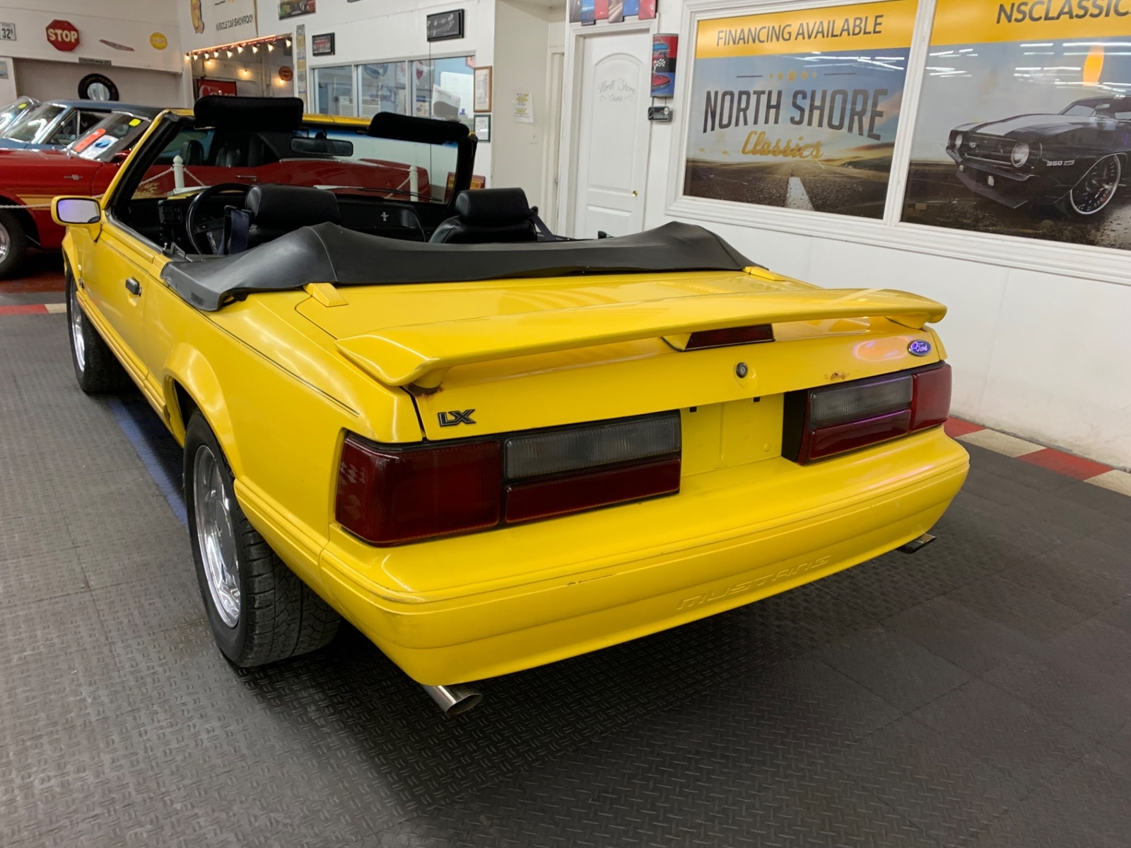 Ford-Mustang-1993-Convertible-14