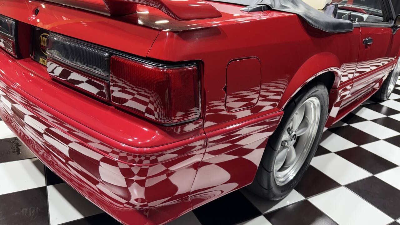 Ford-Mustang-1993-Convertible-21