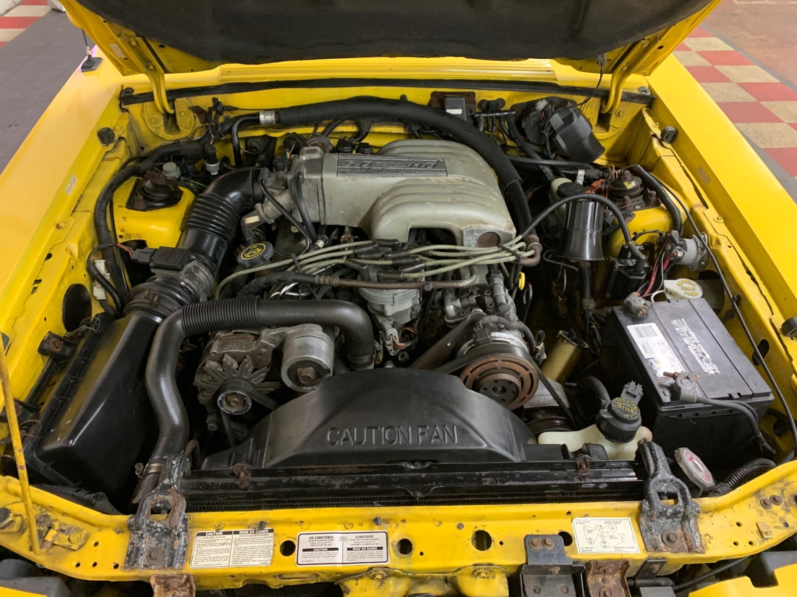 Ford-Mustang-1993-Convertible-27