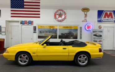 Ford-Mustang-1993-Convertible-3