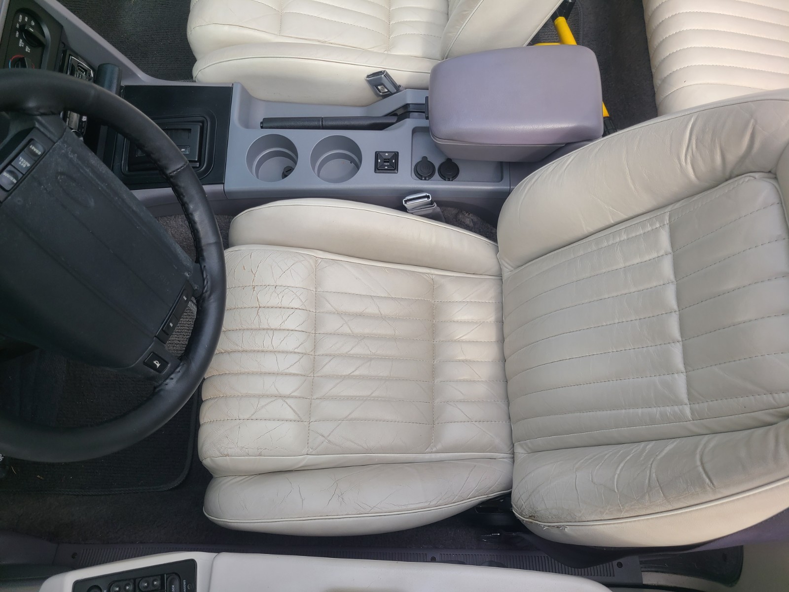 Ford-Mustang-1993-Convertible-3