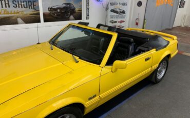Ford-Mustang-1993-Convertible-4