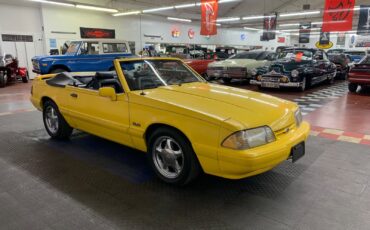Ford-Mustang-1993-Convertible-9