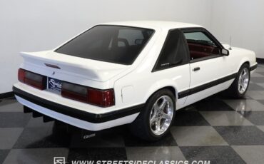 Ford-Mustang-1993-Hatchback-10