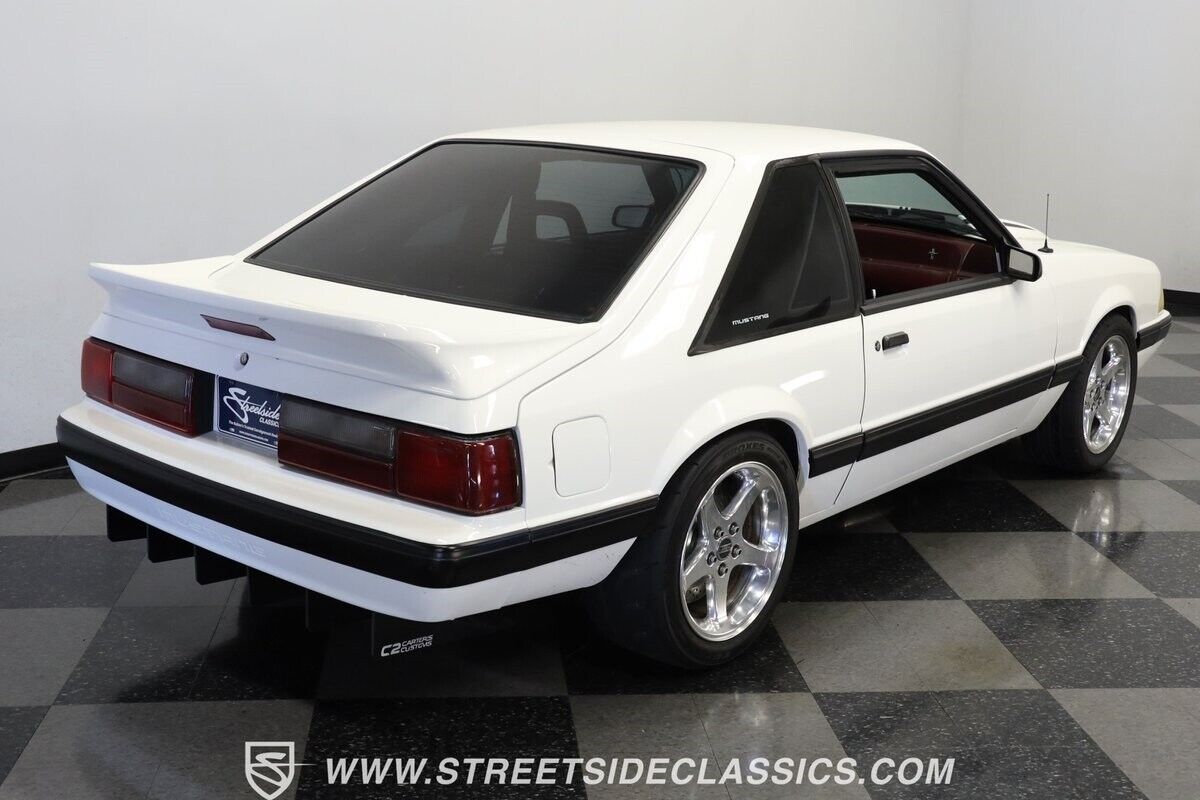 Ford-Mustang-1993-Hatchback-10