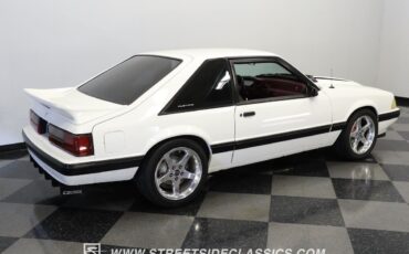 Ford-Mustang-1993-Hatchback-11