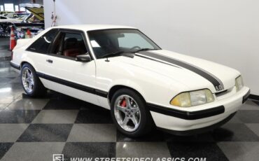 Ford-Mustang-1993-Hatchback-13