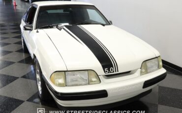 Ford-Mustang-1993-Hatchback-14