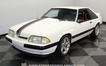 Ford-Mustang-1993-Hatchback-17