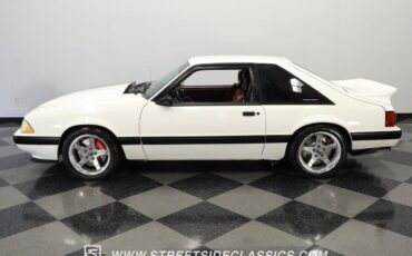 Ford-Mustang-1993-Hatchback-2