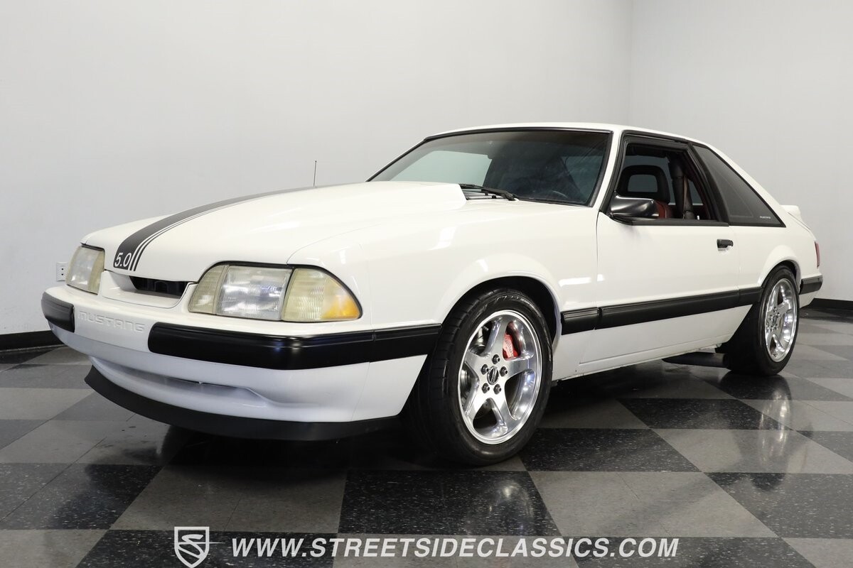 Ford-Mustang-1993-Hatchback-20