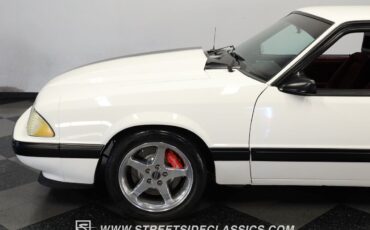 Ford-Mustang-1993-Hatchback-22