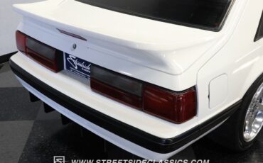 Ford-Mustang-1993-Hatchback-24