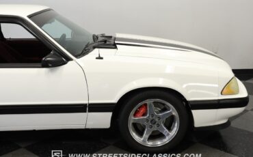 Ford-Mustang-1993-Hatchback-28