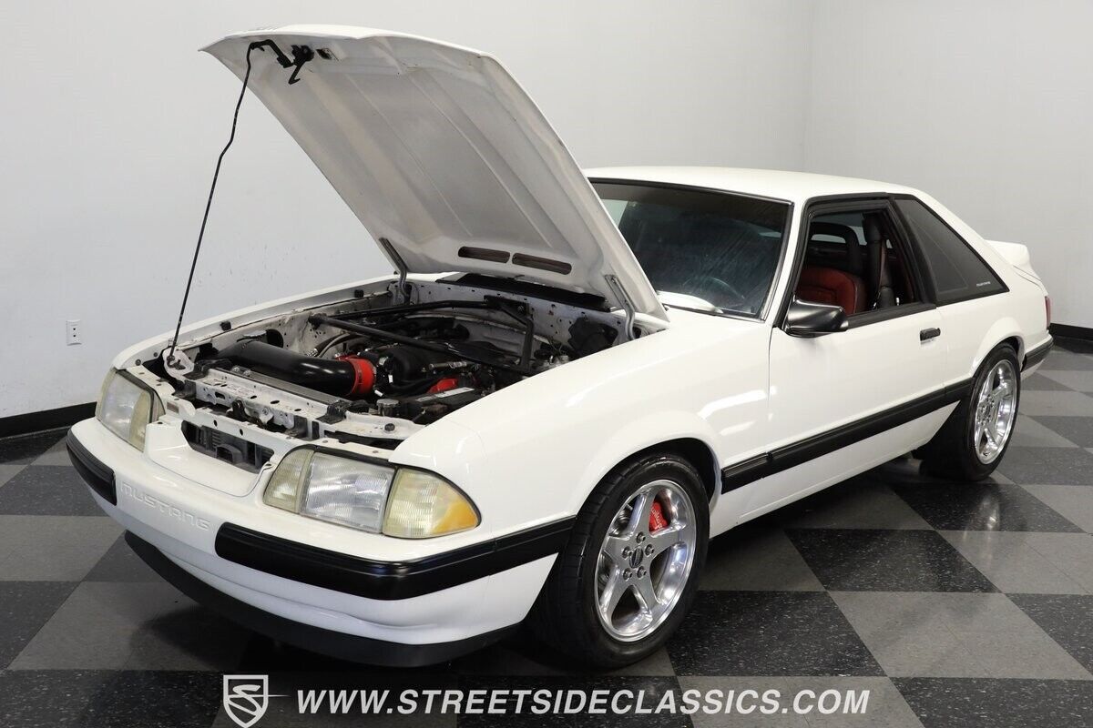 Ford-Mustang-1993-Hatchback-29