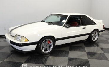 Ford-Mustang-1993-Hatchback-5