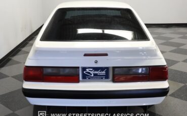 Ford-Mustang-1993-Hatchback-8
