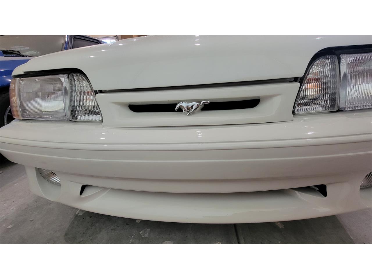 Ford-Mustang-1993-White-Black-24