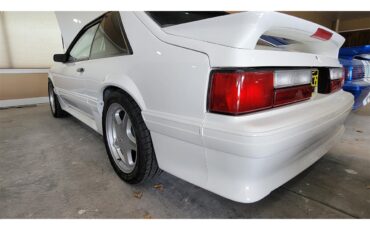Ford-Mustang-1993-White-Black-5