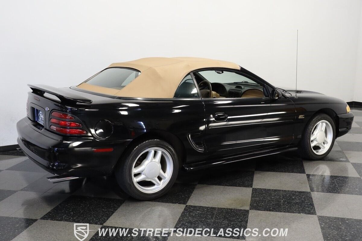 Ford-Mustang-1994-Convertible-11