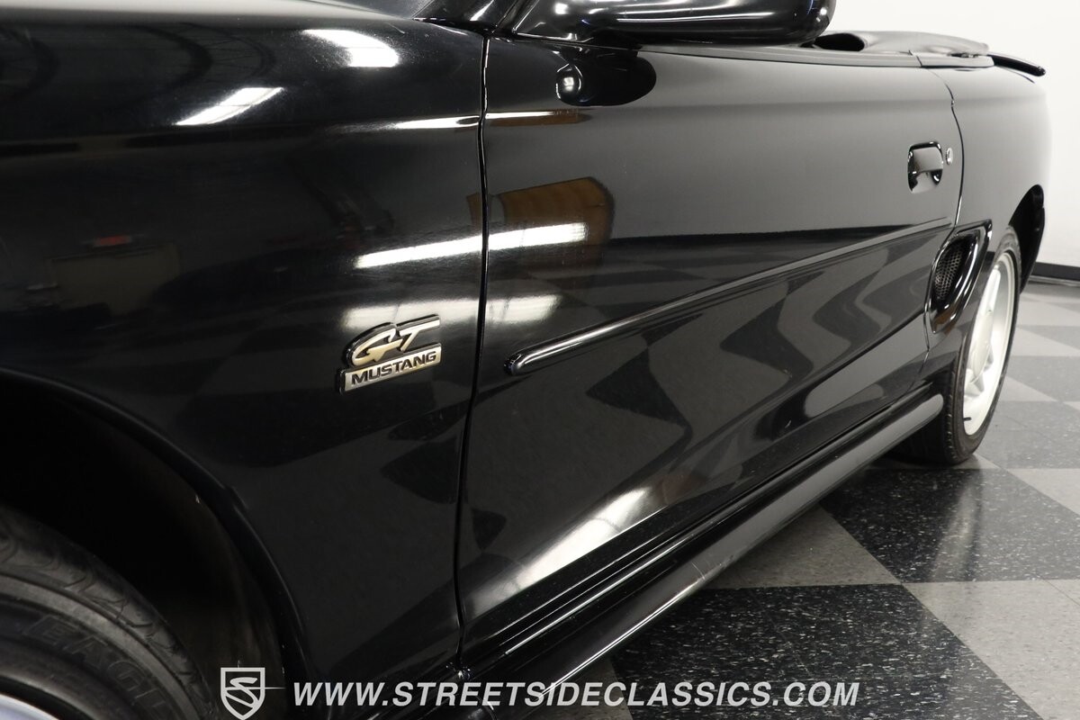 Ford-Mustang-1994-Convertible-21