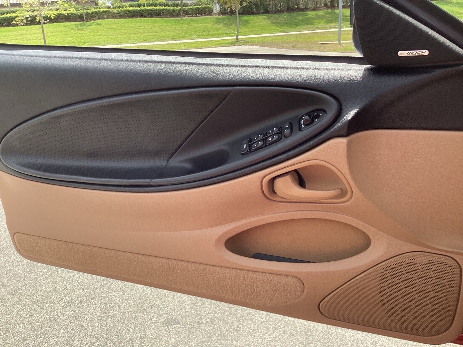 Ford-Mustang-1994-Convertible-24