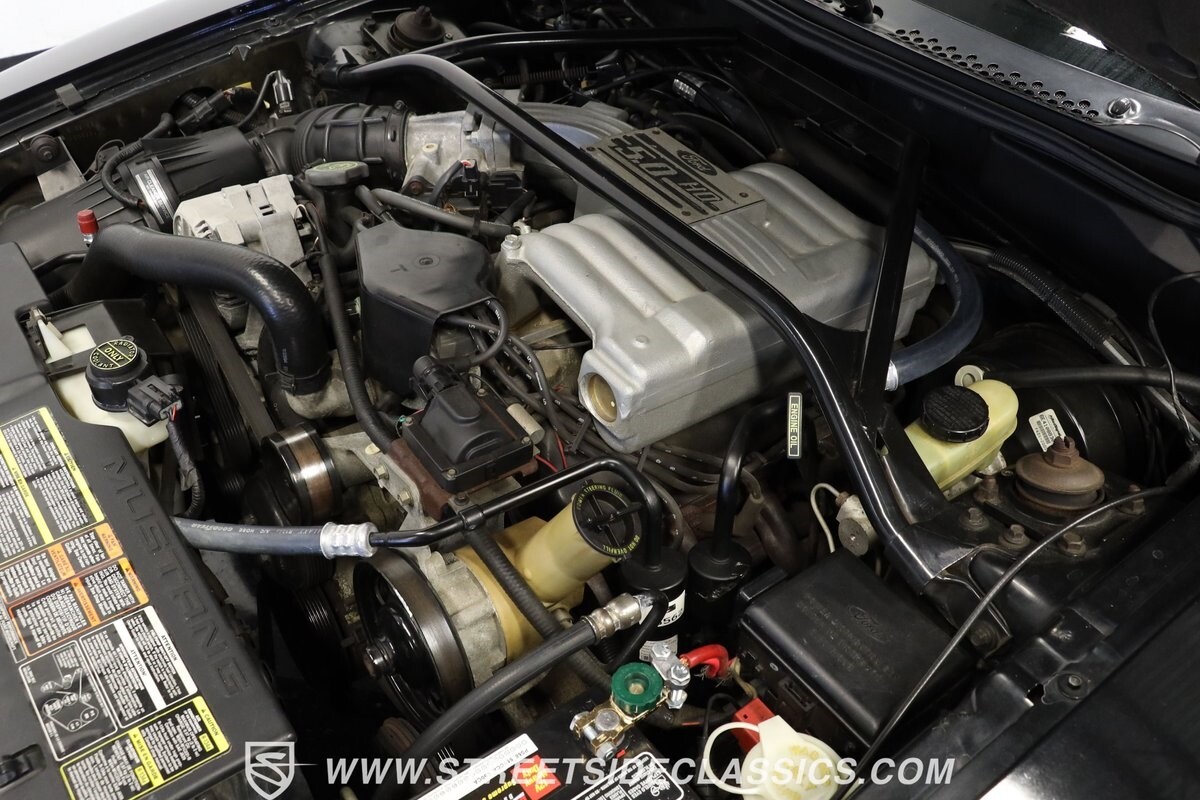 Ford-Mustang-1994-Convertible-30