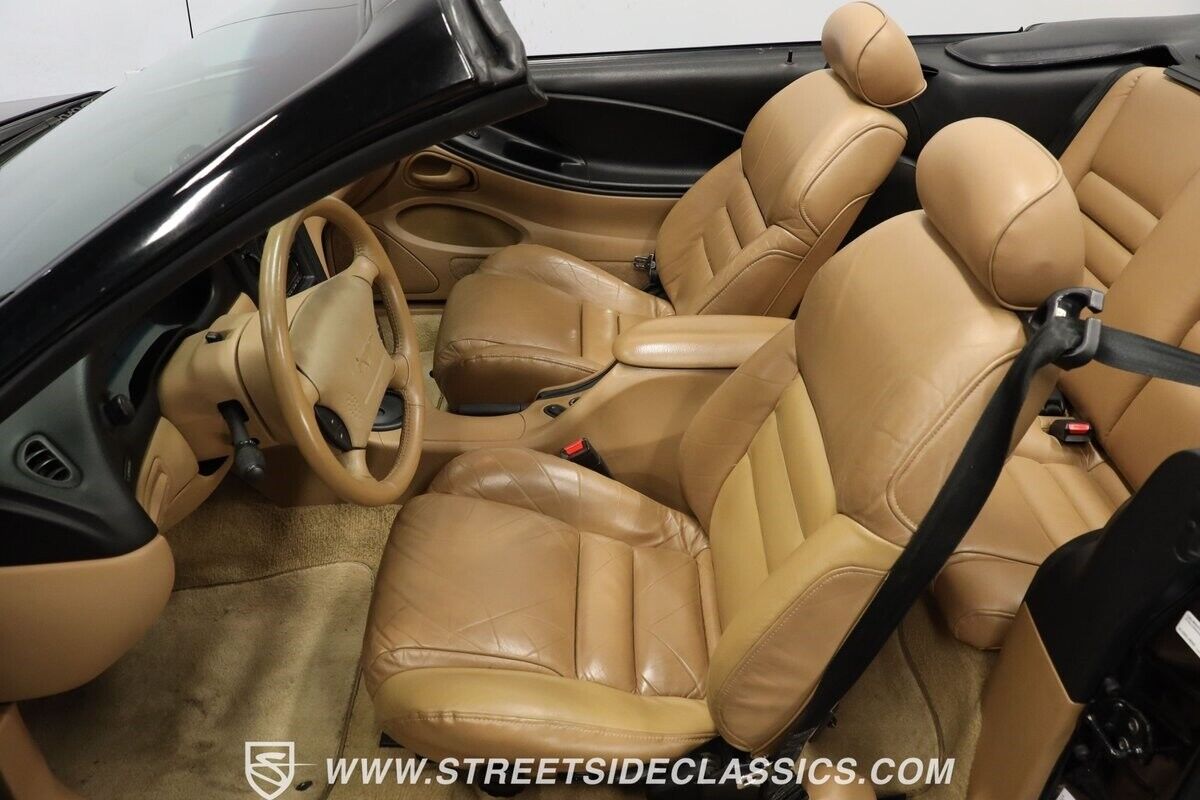 Ford-Mustang-1994-Convertible-34