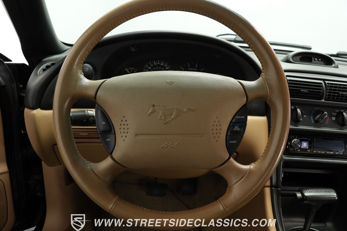 Ford-Mustang-1994-Convertible-35