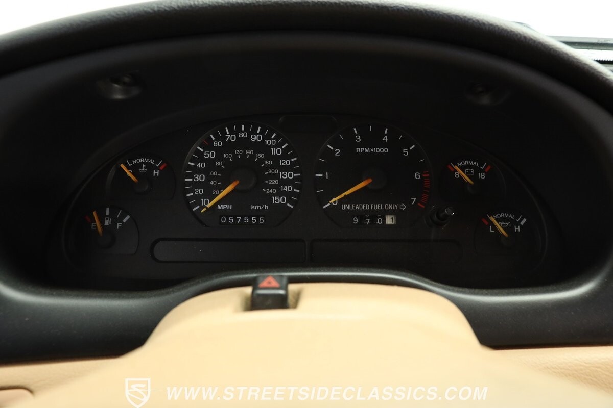 Ford-Mustang-1994-Convertible-36