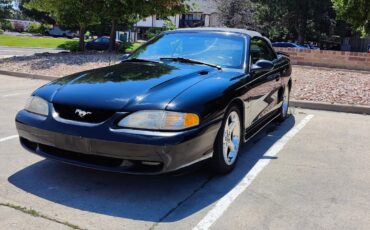 Ford-Mustang-1995